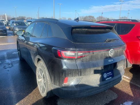 Used 2023 Volkswagen ID.4 Pro S image 3