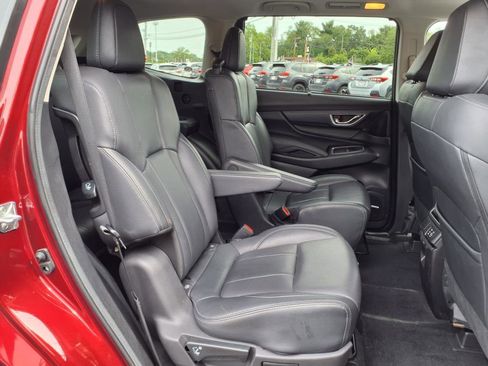 Used 2023 Subaru Ascent Limited w/ Technology Package image 9