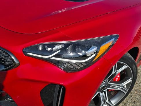 Used 2018 Kia Stinger GT1 RWD image 28
