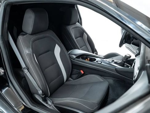 Used 2019 Chevrolet Camaro SS RWD image 24