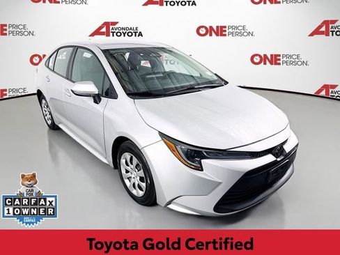 Certified 2025 Toyota Corolla LE FWD image 1