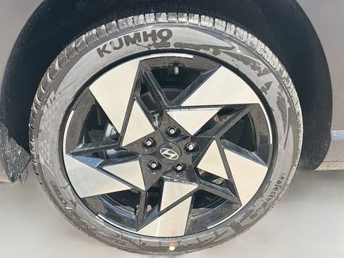 New 2026 Hyundai Kona Limited FWD image 33