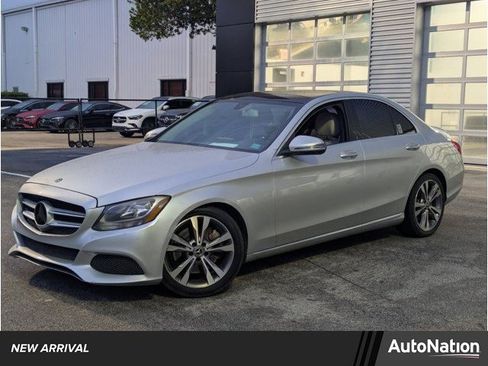 Used 2017 Mercedes-Benz C 300 Sedan image 1