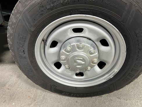 Used 2022 RAM 2500 Tradesman AWD/4WD image 37