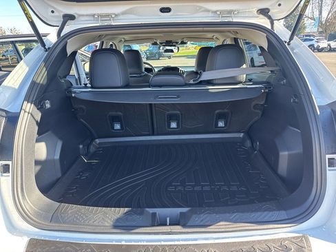 Certified 2025 Subaru Crosstrek 2.5i Limited w/ Crosstrek Mirror Package image 12