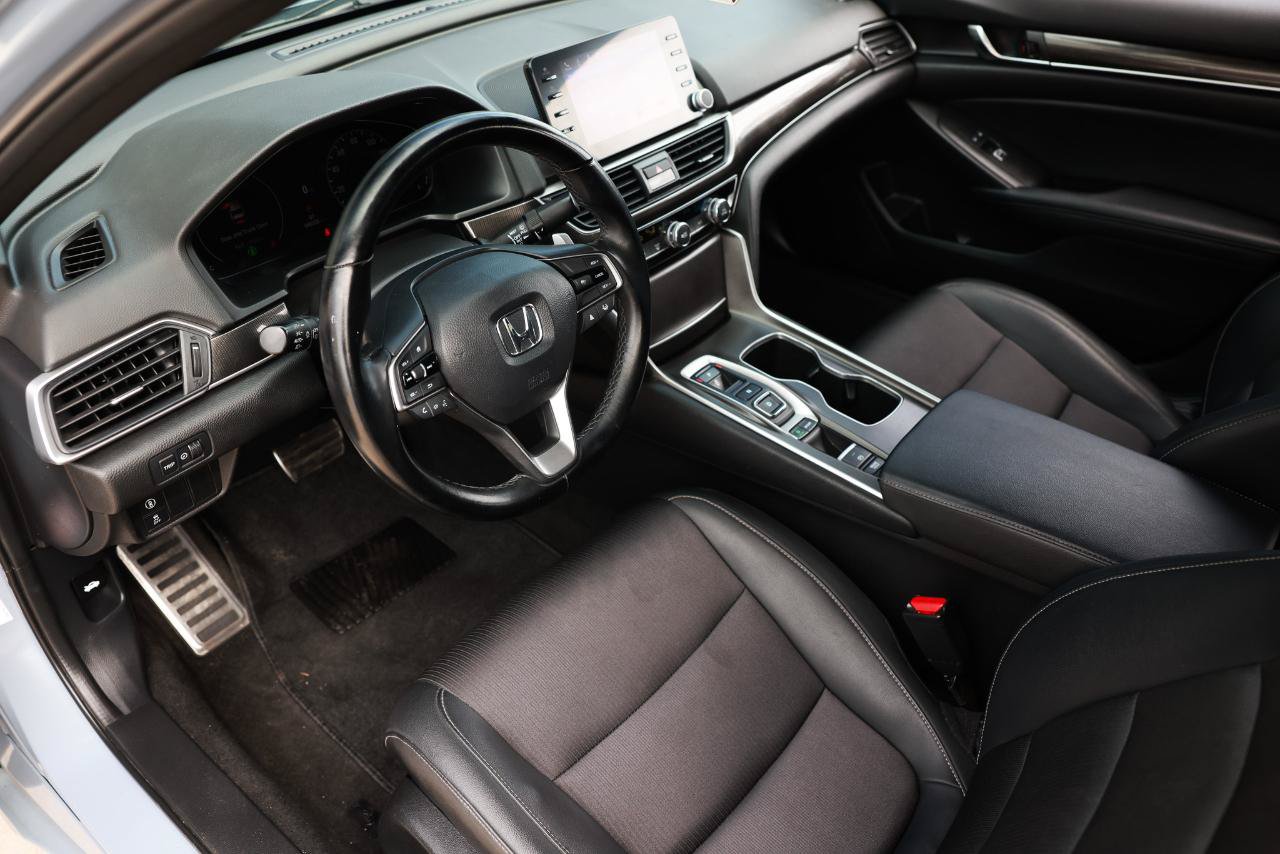 Used 2022 Honda Accord Sport image 4
