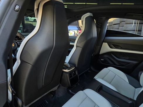 Used 2020 Porsche Taycan 4S AWD/4WD image 15