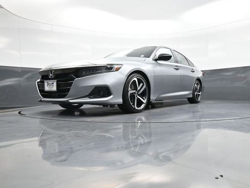 Certified 2022 Honda Accord Sport image 25