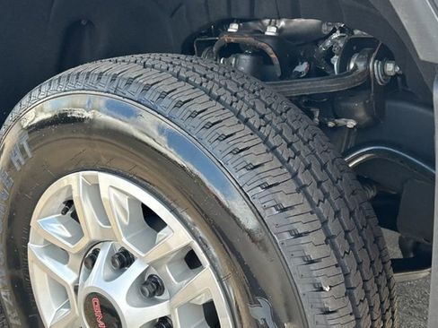 New 2026 GMC Sierra 2500 Pro AWD/4WD image 10