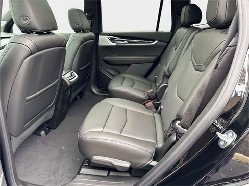 New 2025 Cadillac XT6 Premium Luxury w/ Technology Package image 12