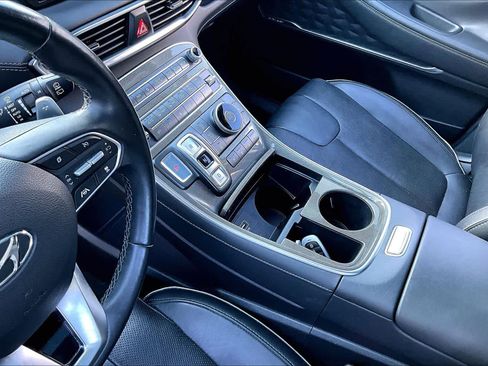 Used 2022 Hyundai Santa Fe Limited image 16