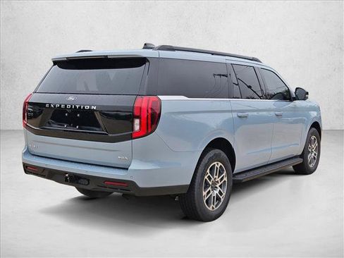 New 2026 Ford Expedition Max Active RWD image 2