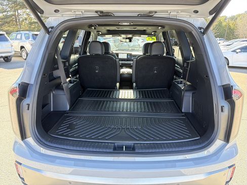 Used 2023 Kia Telluride EX X-Line image 32