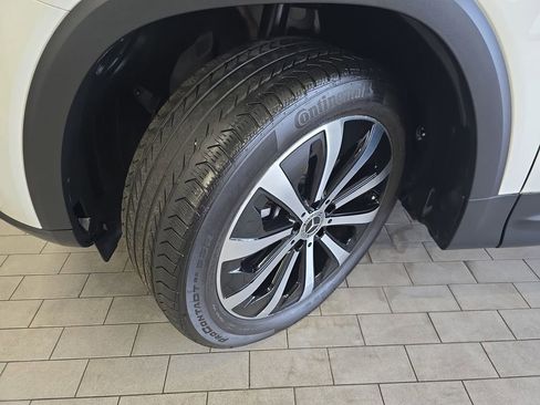 Used 2021 Mercedes-Benz GLB 250 image 36