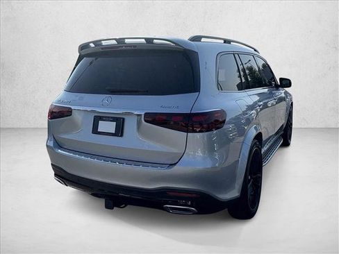 New 2026 Mercedes-Benz GLS 580 4MATIC image 6