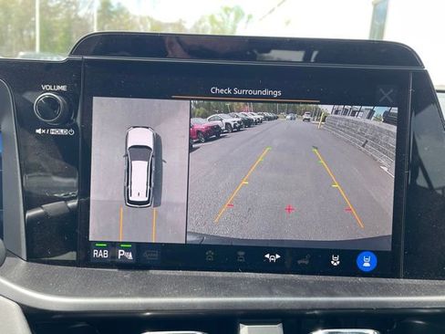 New 2026 Subaru Outback Touring XT AWD/4WD image 9