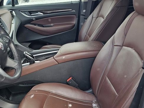 Used 2020 Buick Enclave Avenir w/ Avenir Technology Package image 6