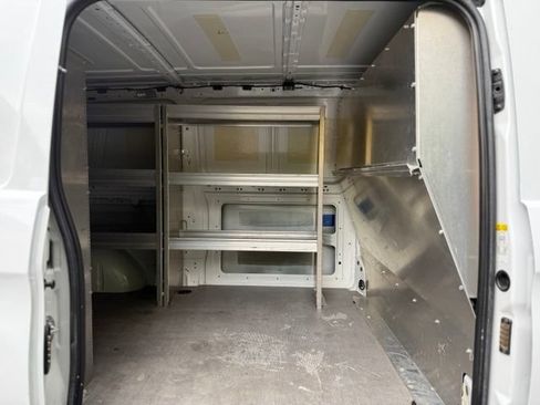 Used 2020 Mercedes-Benz Metris image 32