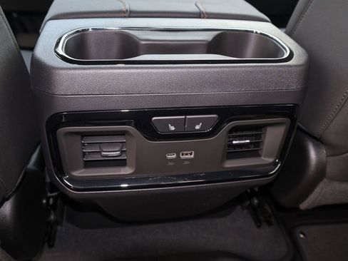 New 2026 GMC Sierra 1500 AT4 image 11