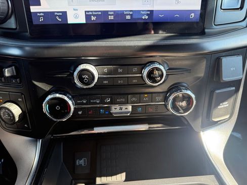 Used 2022 Ford F150 Platinum w/ Equipment Group 701A High image 33