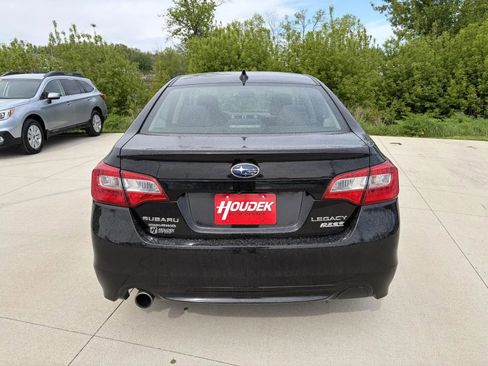 Used 2016 Subaru Legacy 2.5i Premium AWD/4WD image 7