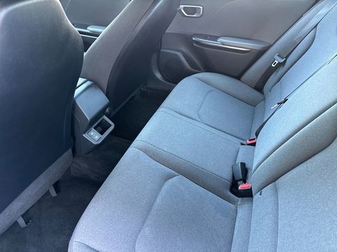 Used 2025 Kia K4 FWD image 12