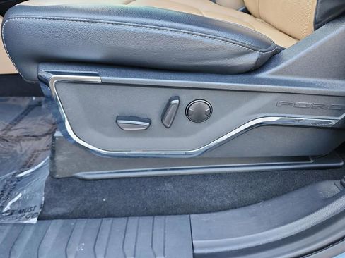 Used 2023 Ford F150 Lariat w/ Max Trailer Tow Package image 24