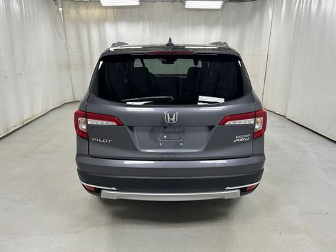 Used 2021 Honda Pilot Touring image 6