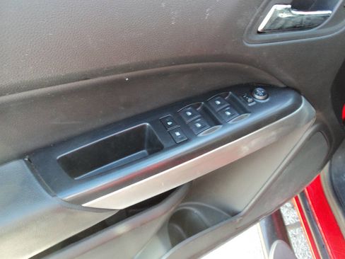 Used 2015 Chevrolet Colorado LT w/ LT Convenience Package image 14