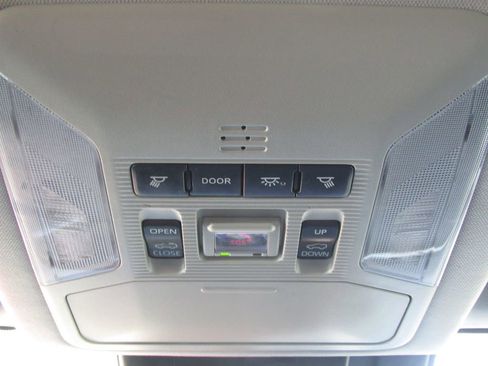 Certified 2021 Toyota RAV4 Limited AWD/4WD image 29