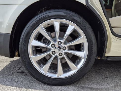 Used 2011 Lincoln MKT AWD w/ 201A Rapid Spec Order Code image 8