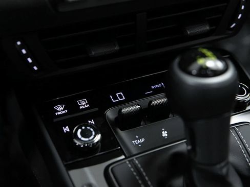 New 2026 Porsche 911 GT3 image 23