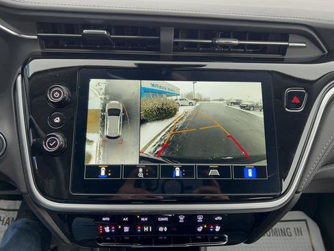 Used 2023 Chevrolet Bolt EUV Premier w/ Sun & Sound Package image 21