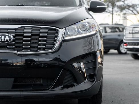 Used 2020 Kia Sorento S image 10