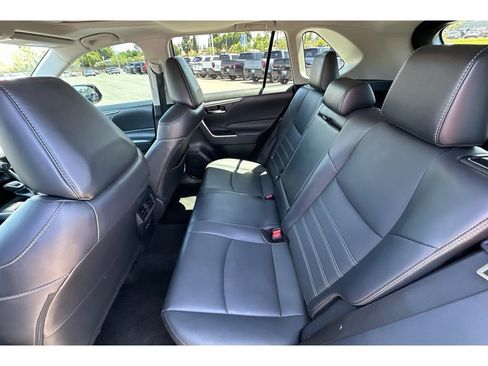 Used 2022 Toyota RAV4 XLE Premium FWD image 14