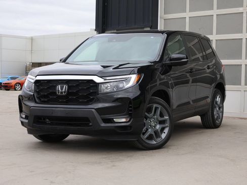 Used 2023 Honda Passport EX-L image 3