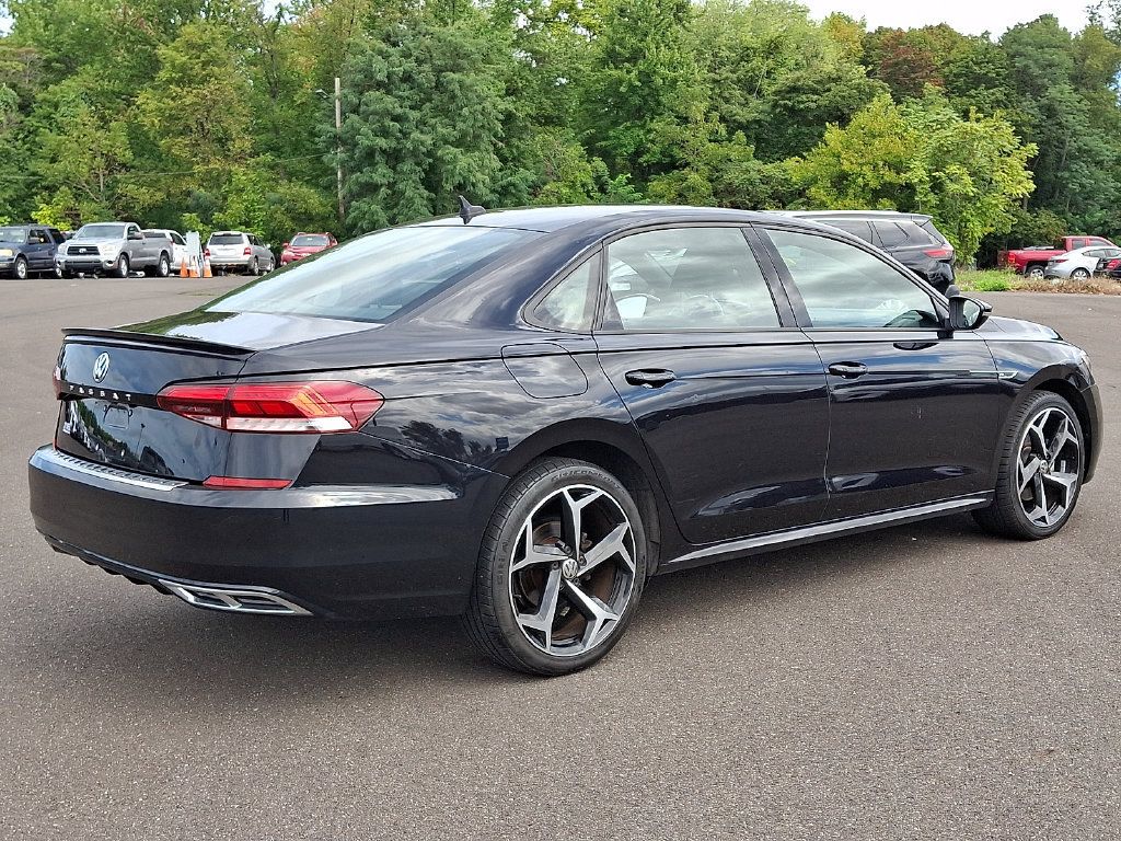 Used 2021 Volkswagen Passat 2.0T R-Line FWD image 7