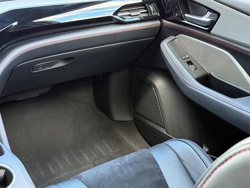 Used 2022 Acura MDX A-Spec image 14