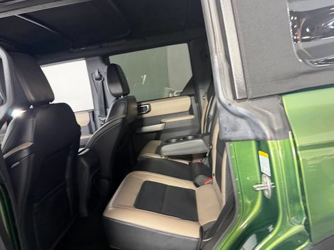 Used 2022 Ford Bronco Wildtrak AWD/4WD image 29