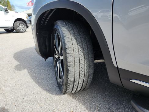 Used 2019 Honda Pilot Touring image 38