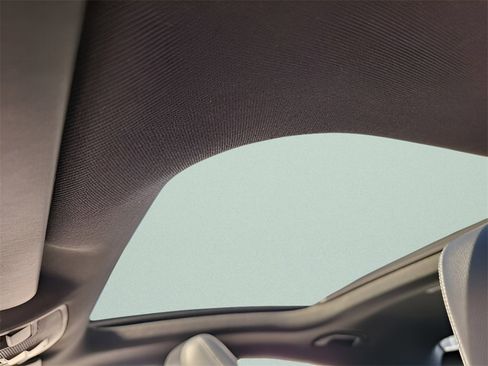 Used 2019 Mercedes-Benz CLA 250 image 12