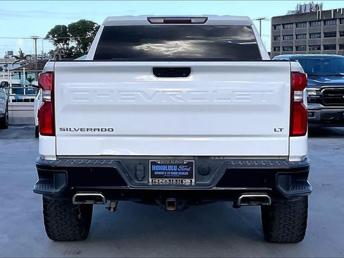 Used 2020 Chevrolet Silverado 1500 LT Trail Boss AWD/4WD image 5