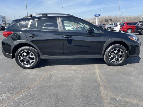 Used 2019 Subaru Crosstrek 2.0i Premium image 6
