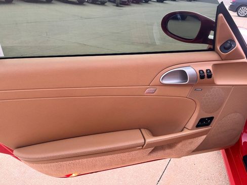 Used 2006 Porsche Cayman S RWD image 8