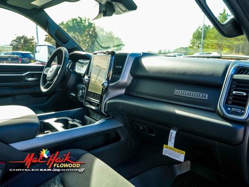 New 2026 RAM 1500 4x4 Crew Cab image 14