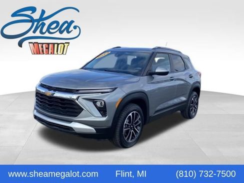 Certified 2024 Chevrolet TrailBlazer LT image 1