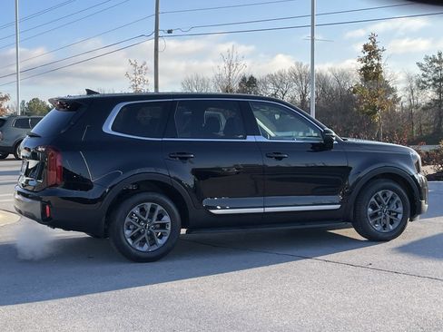 New 2025 Kia Telluride LX image 8