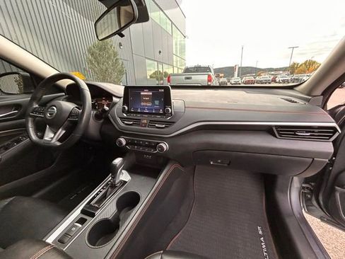 Used 2020 Nissan Altima 2.5 SR w/ Premium Package image 25