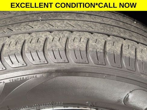 Used 2018 Chevrolet Equinox LT image 9