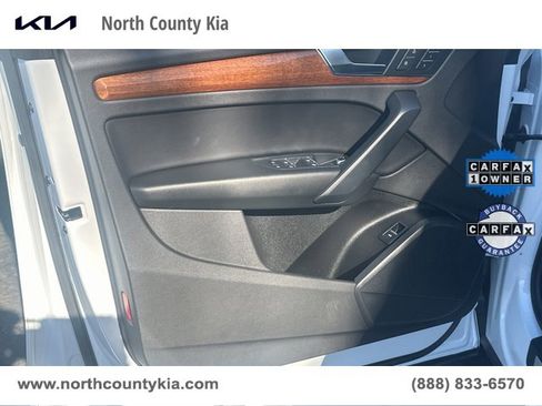 Used 2023 Audi Q5 2.0T Premium w/ Convenience Package image 38